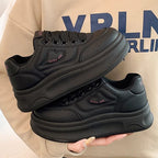 Damen Sportliche Sneaker mit dicker Laufsohle und komfortabler Dämpfung R&B