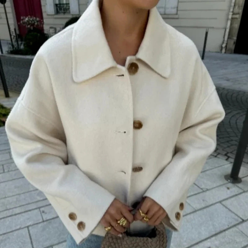Damen nan kurze kastige Wolljacke mit Hemdkragen, durchgehender Knopfleiste und eingesetzten Eingrifftaschen R&B