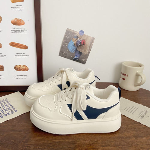 Damen modische Plateau-Sneaker mit stylischen Kontraststreifen R&B