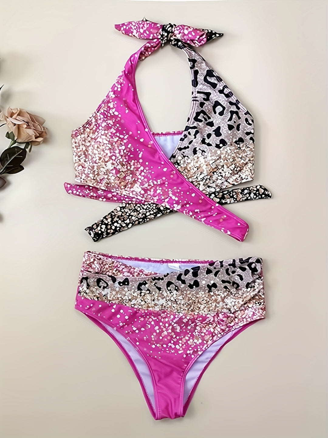 Damen Hochtailliertes Bikiniset mit verspieltem Knoten und schimmernden Akzenten R&B