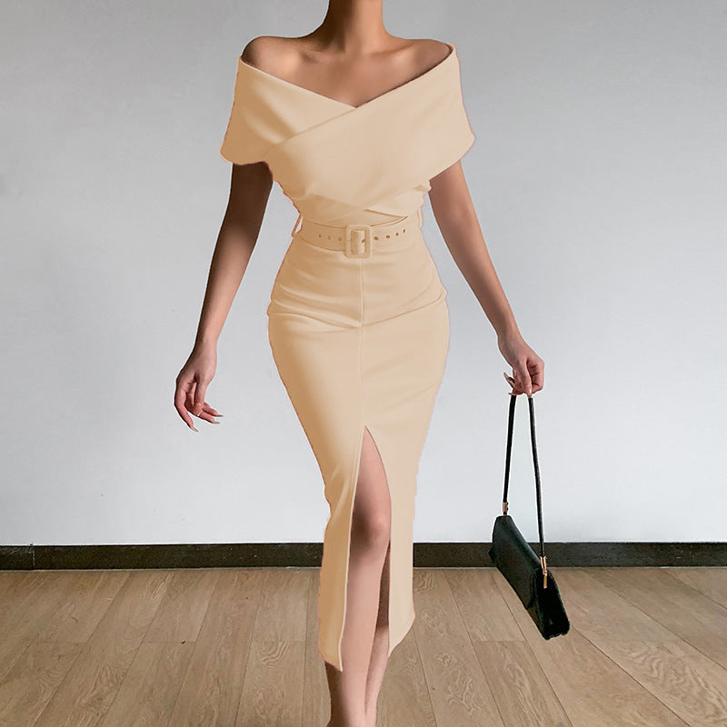 Damen Etuikleid mit schulterfreiem Design und hohem Schlitz R&B