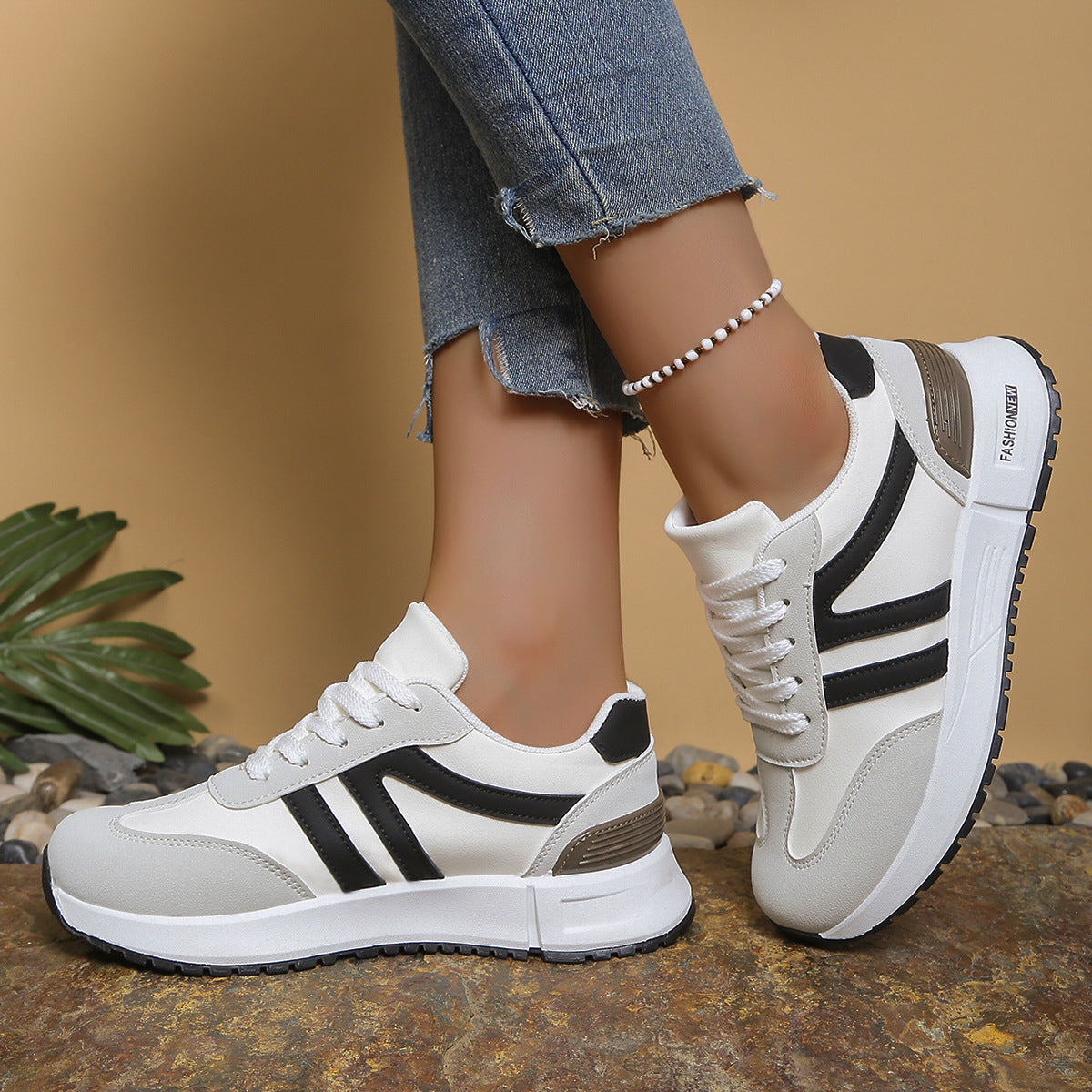 Damen Sportliche Sneakers mit innovativem Design und flexiblem Sohlenprofil R&B