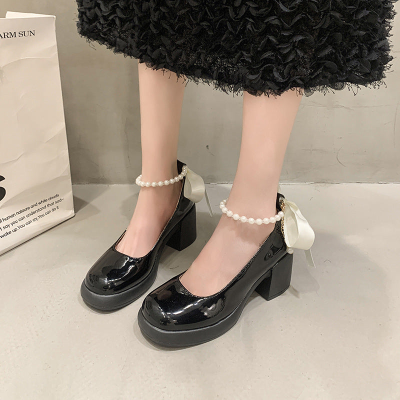 Damen Elegante Plateau-Pumps mit Perlen- und Schleifenverzierung R&B