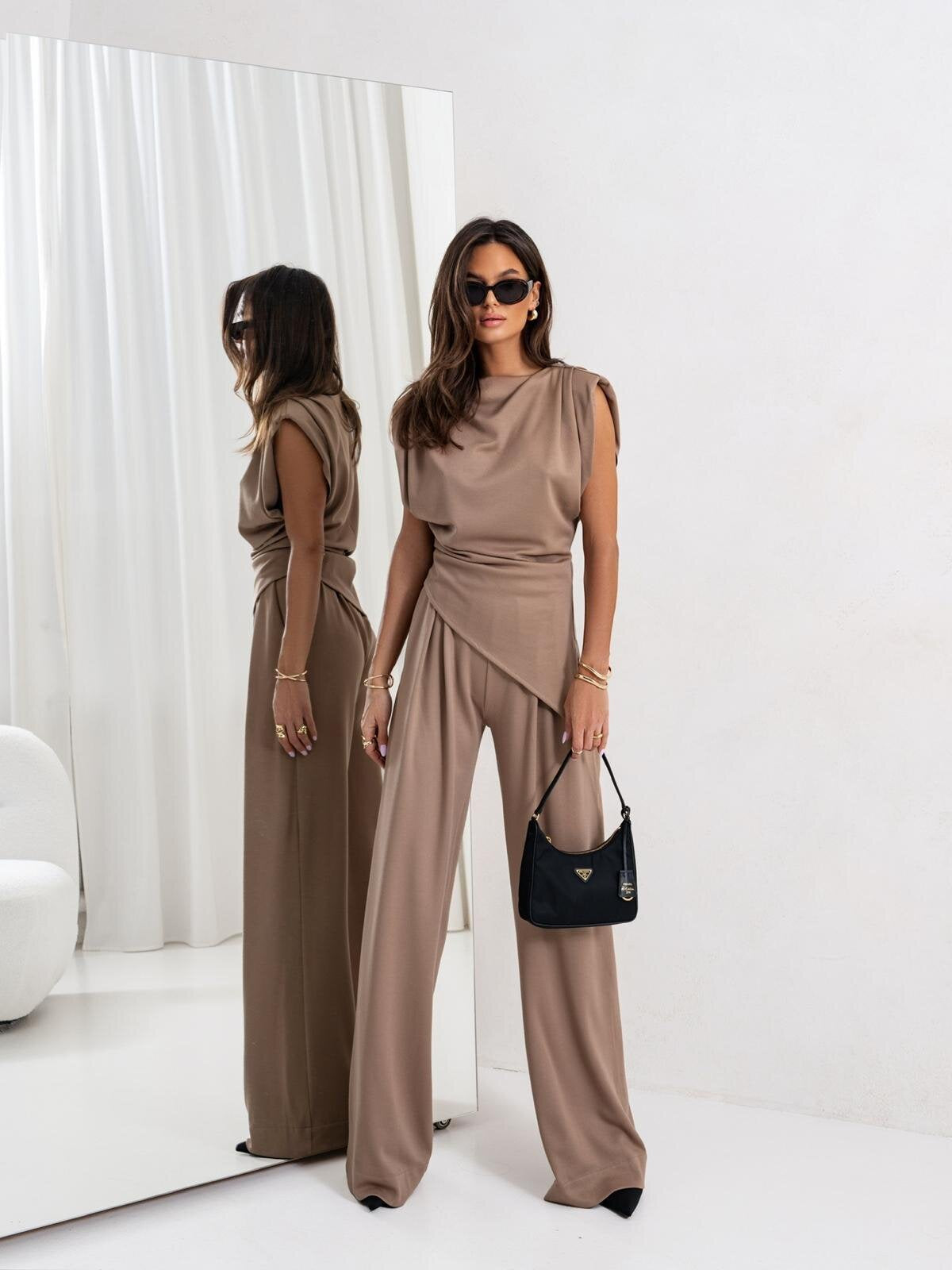 Damen elegant geschnittener Jumpsuit mit asymmetrischem Design und weitem Bein R&B