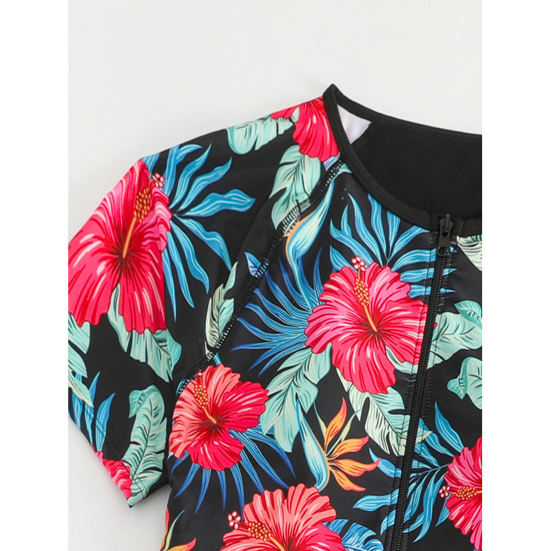 Damen Surf-Badeanzug-Set mit floralem Kurzärmel-Oberteil und komfortablen Shorts R&B