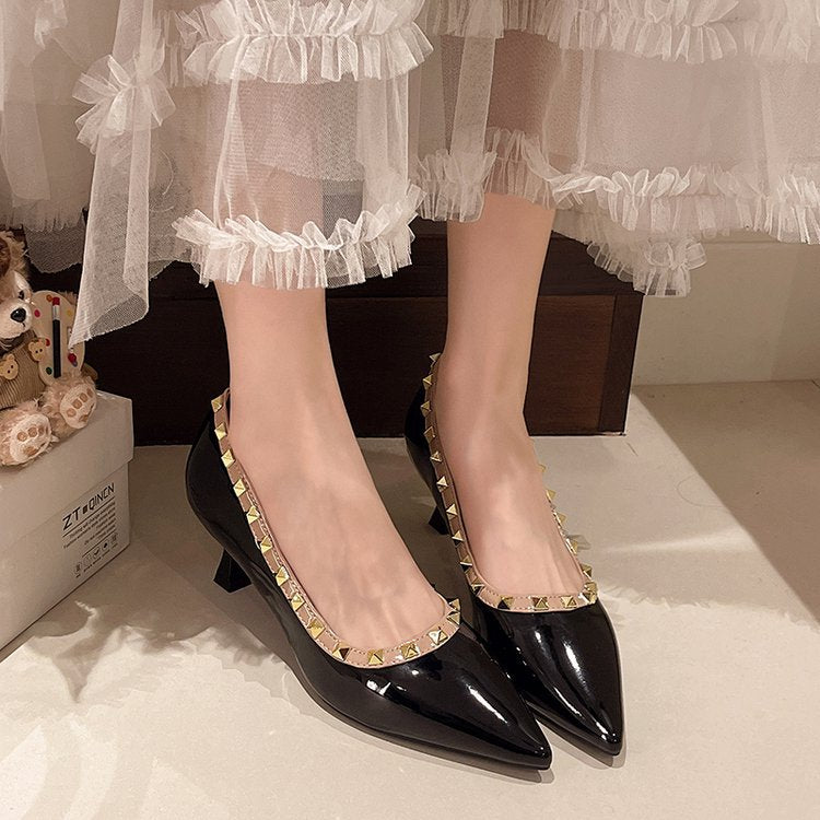 Damen elegante spitze Pumps mit funkelnden Pyramidendetails R&B