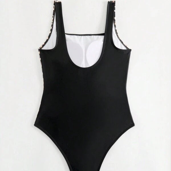 Damen Einteiler Badeanzug mit raffiniertem Leo-Design und figurformendem Schnitt R&B