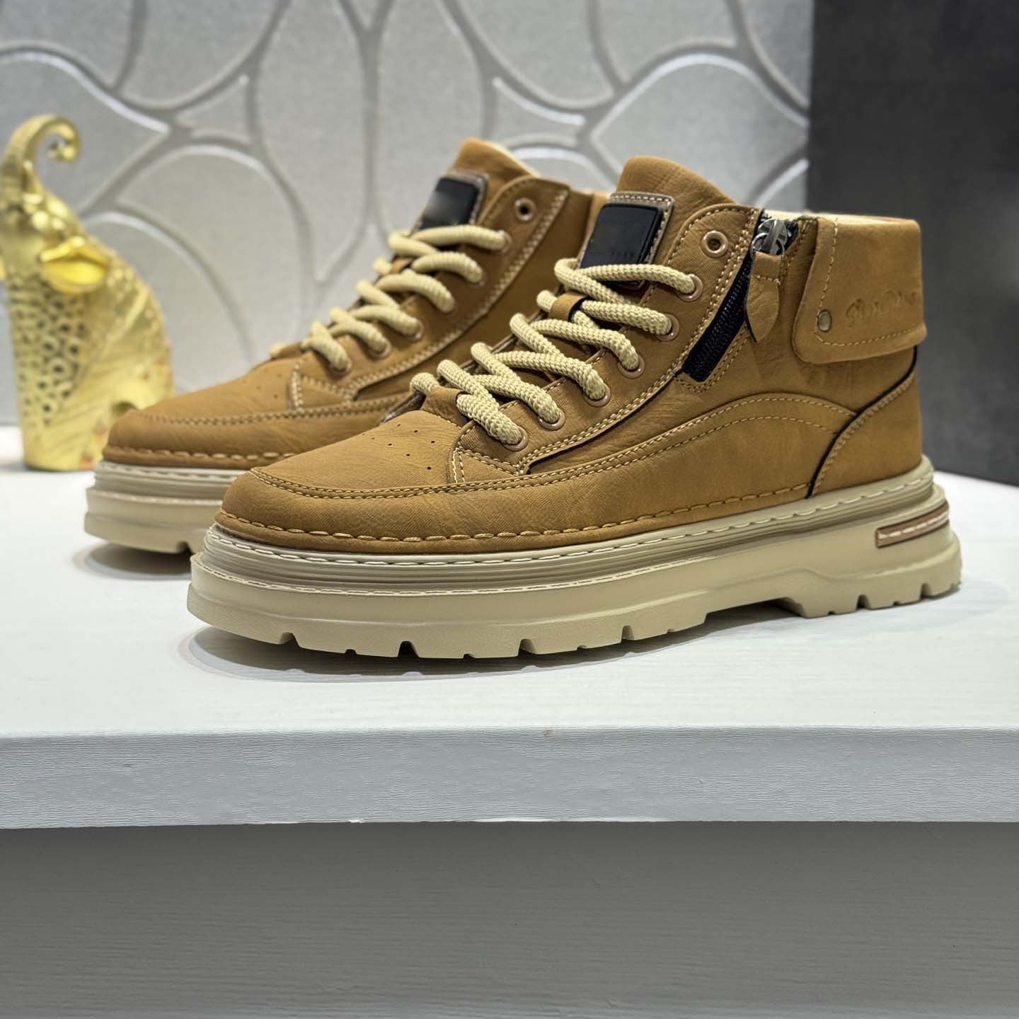 Damen modische Schnürboots mit bequemer Laufsohle von R&B