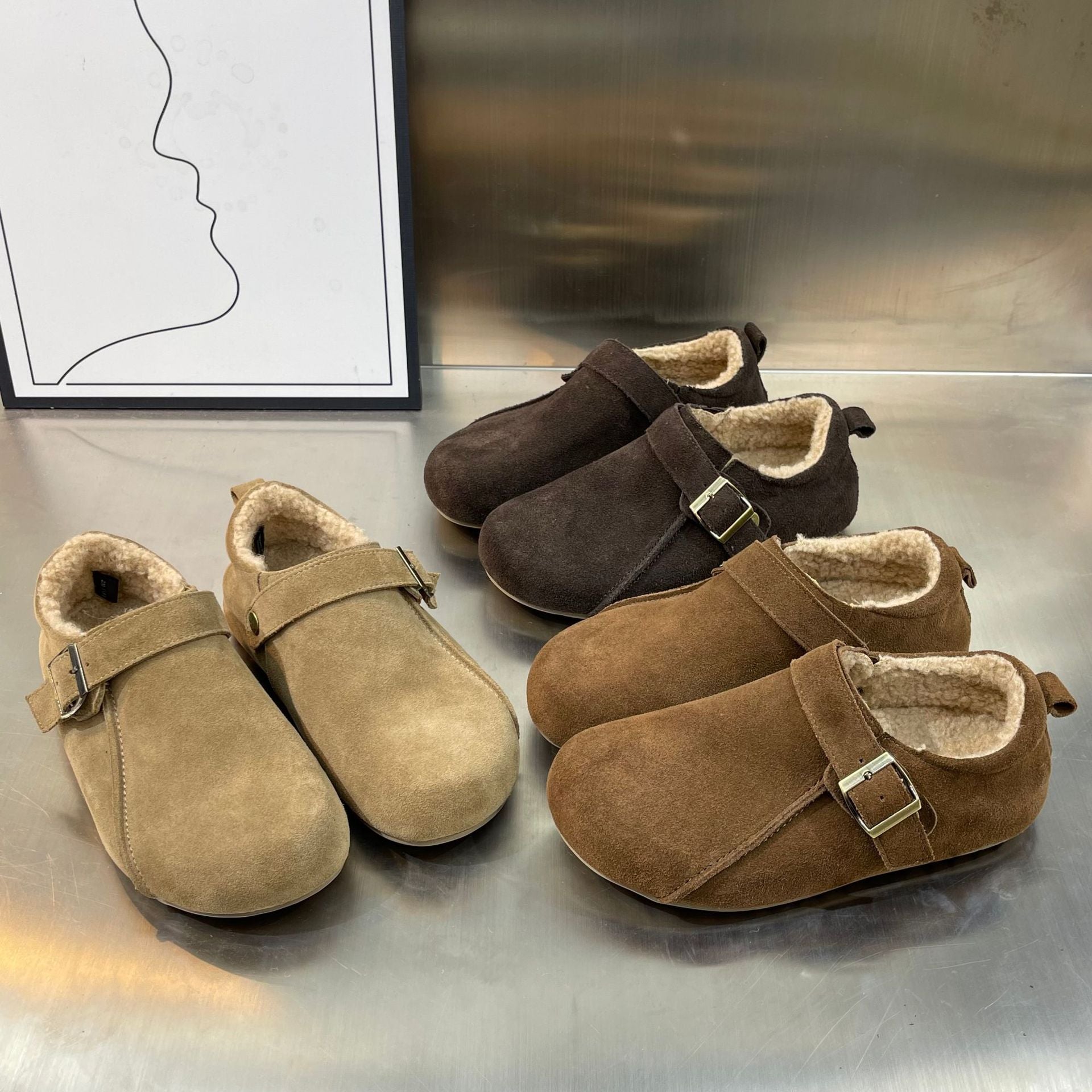 Damen Komfortable Clogs mit weichem Innenfutter und praktischem Schnallenverschluss R&B