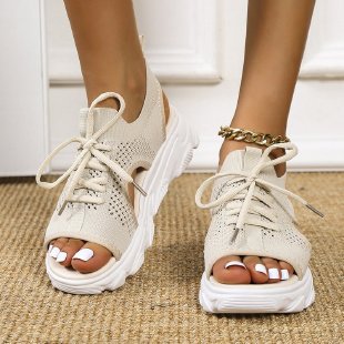 Damen sportive Sandalen mit hochgezogenem Plateau R&B