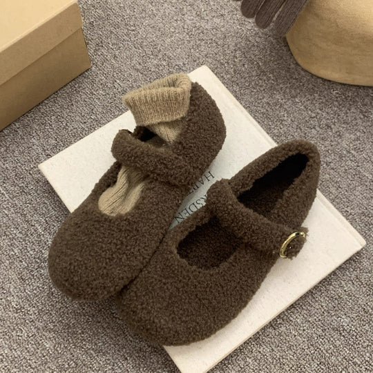 Damen Bequeme Hausschuhe mit Schnallenverschluss und weichem Innenfutter R&B