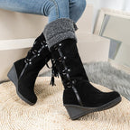 Damen Wedge-Stiefel mit gefüttertem Innenbereich und modischem Schnür-Design R&B