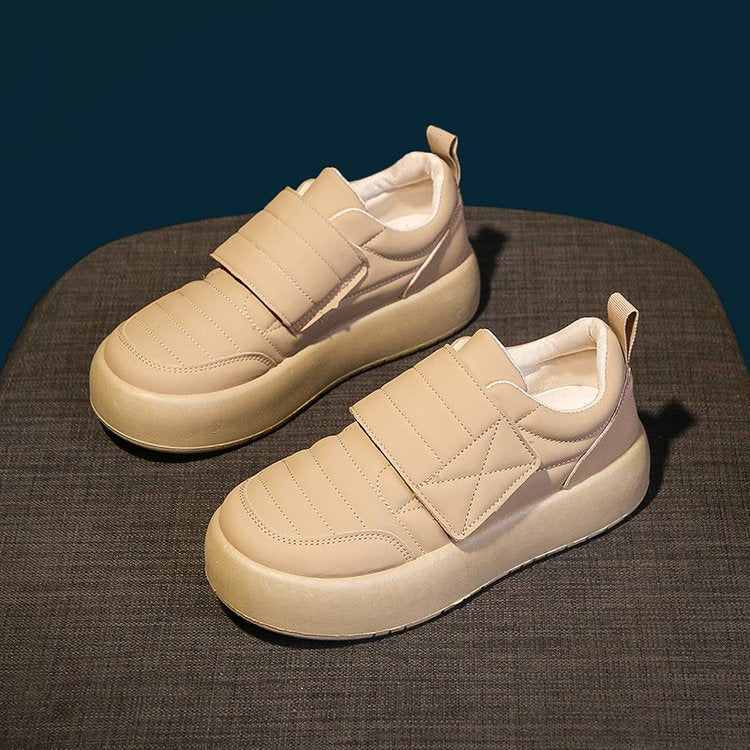 Damen trendige Slip-On Sneakers mit gepolsterter Oberfläche R&B