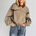 Damen Lässige Cropjacke mit weit geschnittenen Ärmeln und kontrastierendem Kragen R&B