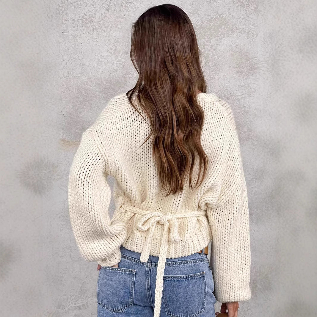 Damen kuscheliger Strickpullover mit modernem Wickeldesign R&B