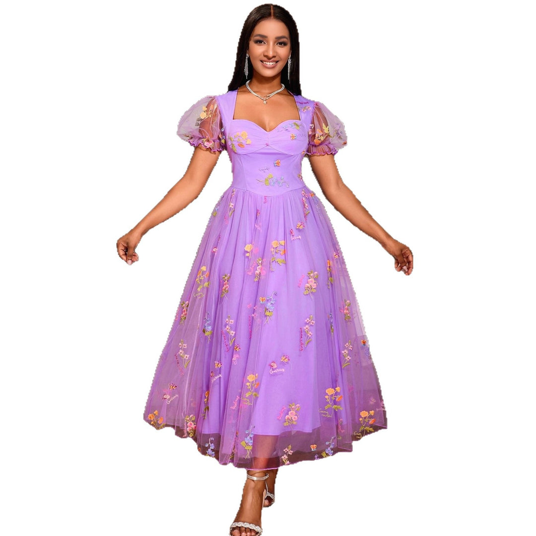 Damen Festliches Kleid mit floraler Stickerei und schwingendem Tüllrock R&B