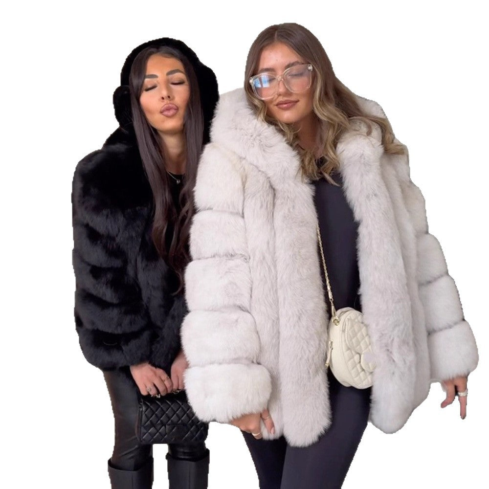 Damen Kunstfellmantel mit luxuriöser Haptik und eleganten Quarzdetails R&B