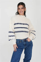 Damen Strickpullover mit modernem Zopfmuster und voluminösen Ärmeln R&B