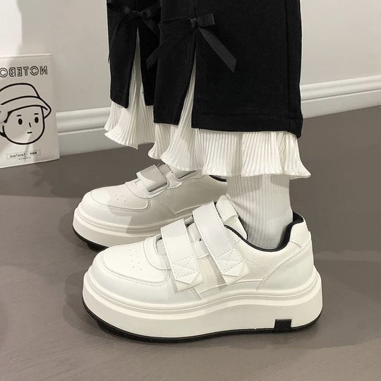 Damen Hochwertige Plateausneaker mit praktischem Klettverschluss und luxuriösem Komfort R&B