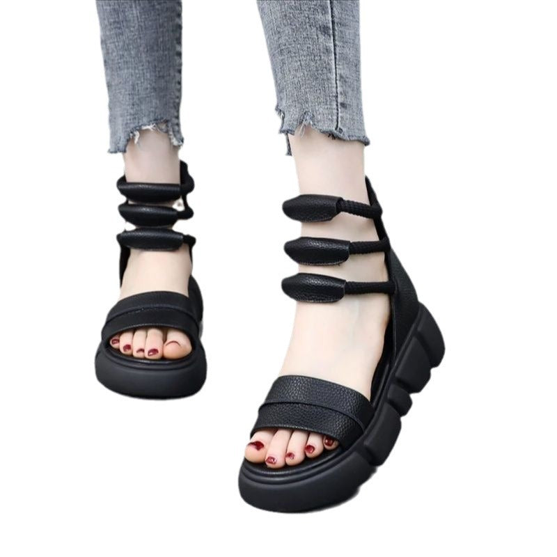 Damen Komfortable Sandalen mit innovativem Riemendesign R&B