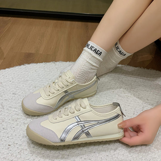 Damen Sportliche Sneakers im Retro-Design mit kontrastierenden Farbakzenten R&B