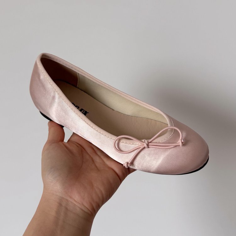 Damen Ballerinas aus satinierter Struktur mit dekorativem Schleifendetail R&B