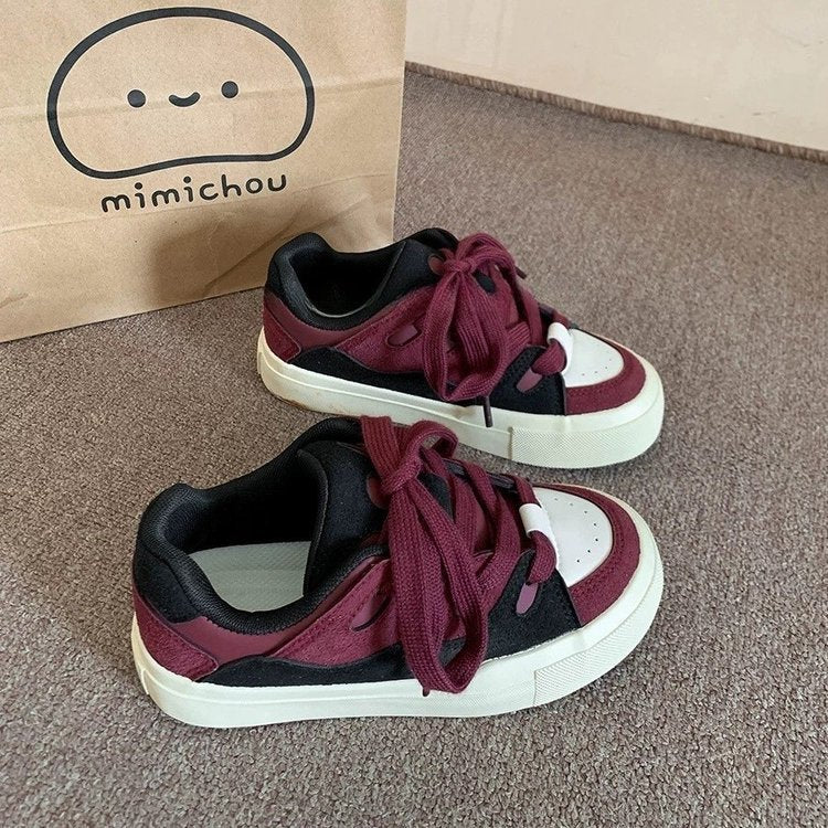 Damen Sportliche Sneaker mit modernen Akzenten und bequemer Dämpfung R&B