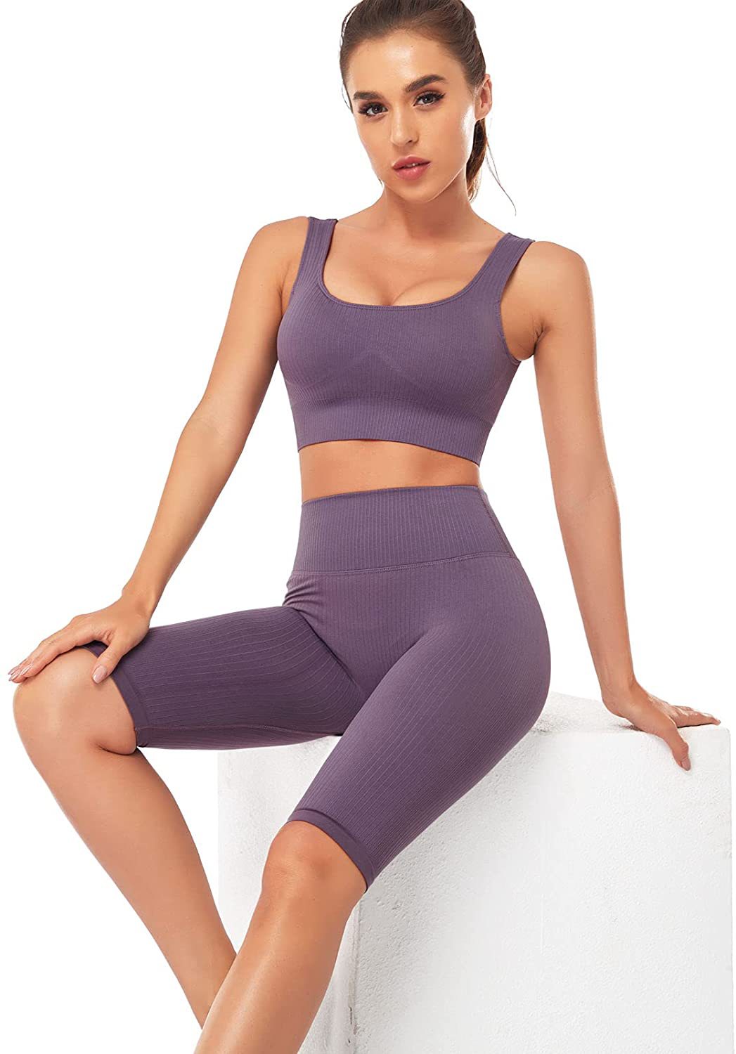 Damen Sportliches Wellness-Set mit Crop Top und Radlerhose R&B
