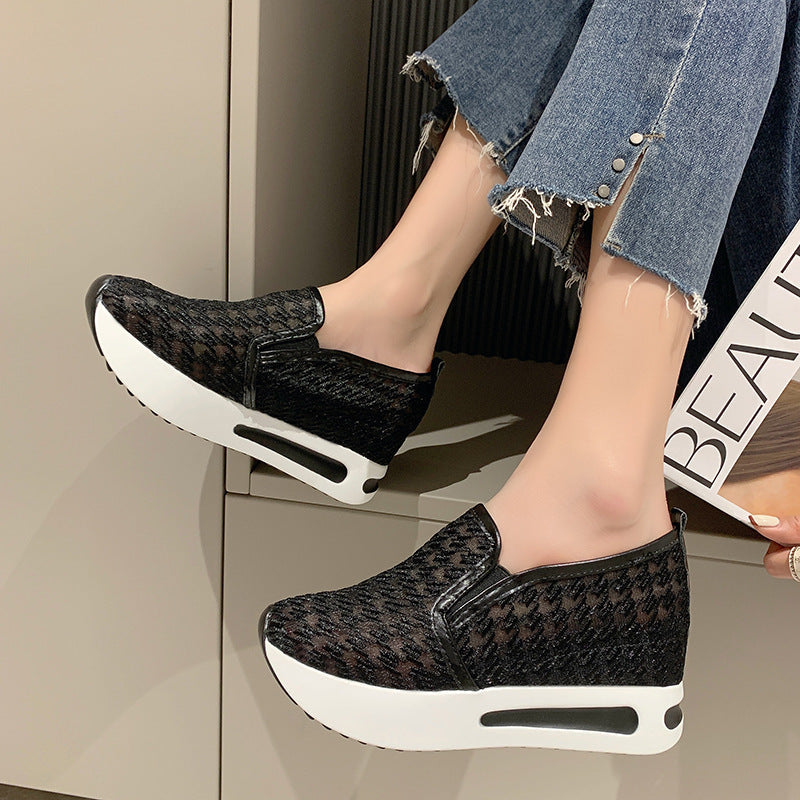 Damen Mode-Sneaker mit innovativem Slip-On Design und hochgezogenem Absatz R&B