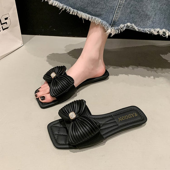 Damen elegante Pantoletten mit Rüschen- und Schmuckakzent R&B
