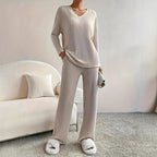 Damen Komfortables Strickset mit V-Ausschnitt und geripptem Design R&B
