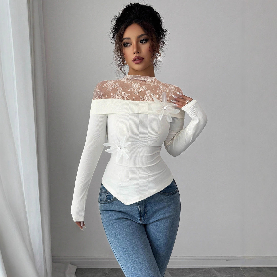 Damen nan figurbetontes schulterfreies Rippstrick-Top mit Spitzen-Illusionskragen und Blütenapplikation R&B