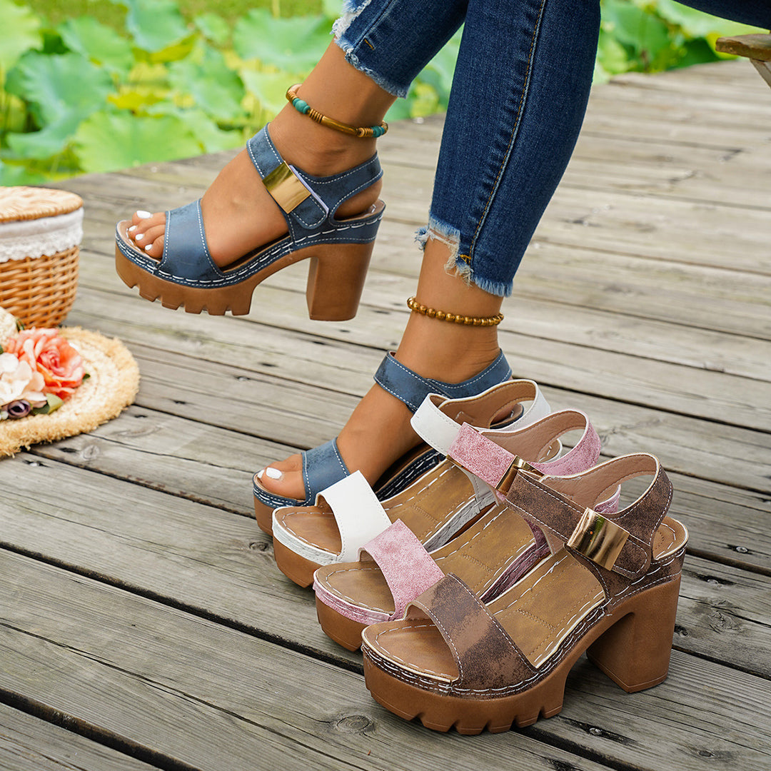 Damen Plateau-Sandalen mit elegantem Riemendesign und komfortabler Sohle R&B