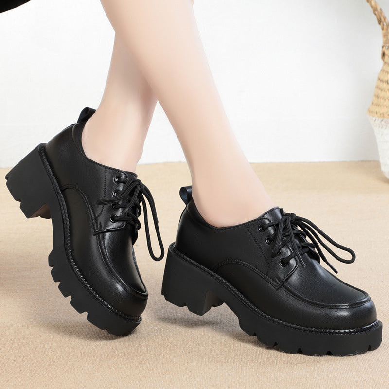 Damen Schnürschuhe mit robustem Blockabsatz und modischem Schnitt