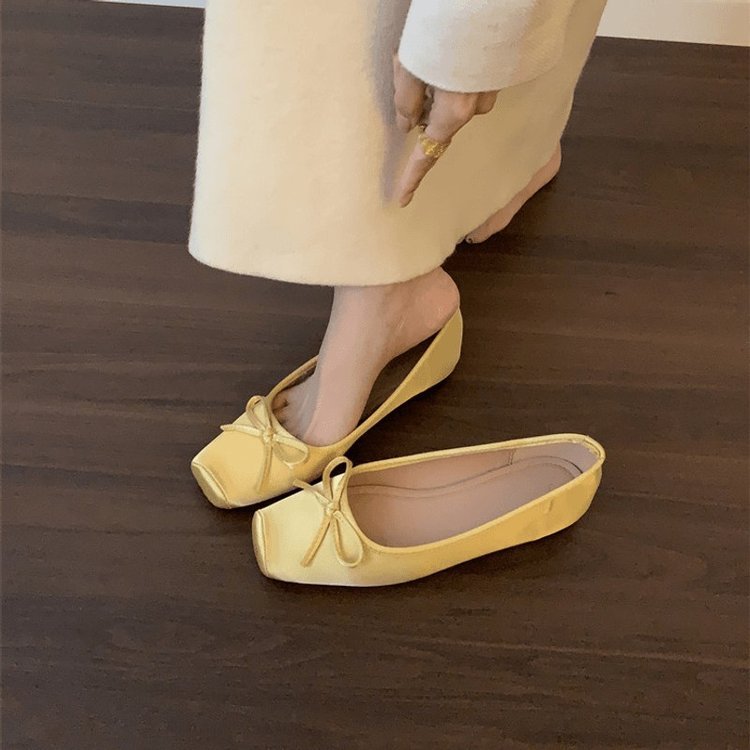 Damen elegante Slipper mit dezentem Schleifenelement und hohem Komfort R&B
