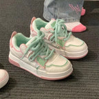 Damen Sneaker mit stylischem Design und komfortabler Passform R&B