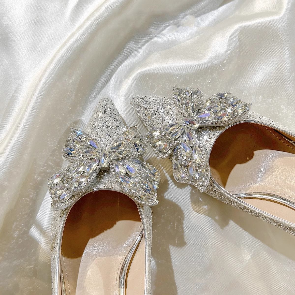 Damen spitze High Heels mit funkelndem Strass und großem Schleifenakzent R&B