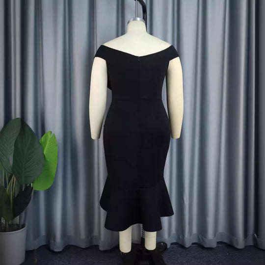 Damen Elegantes schulterfreies Kleid mit Rüschendetails R&B