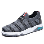 Damen Komfortable Slip-On Freizeitschuhe mit weichem Strick-Obermaterial und rutschfester Sohle