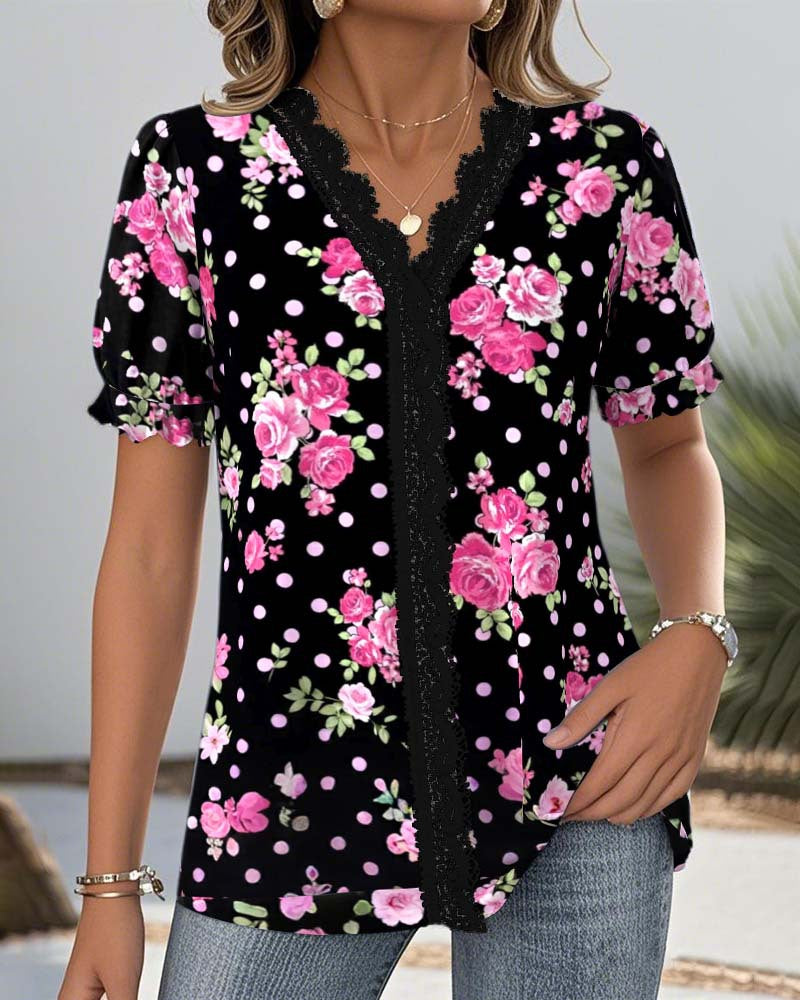 Damen nan florale V-Ausschnitt-Bluse mit dekorativer Spitzenblende und gerafften Kurzärmeln R&B