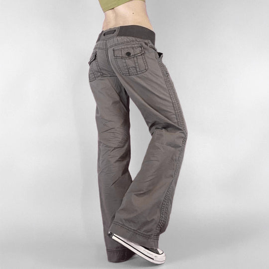 Damen lässige Flared Jeanshose mit hohem Bund und weitem Bein R&B
