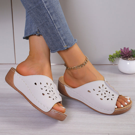 Damen Komfortable Zehentrenner-Sandalen mit floralem Design und ergonomischem Fußbett R&B