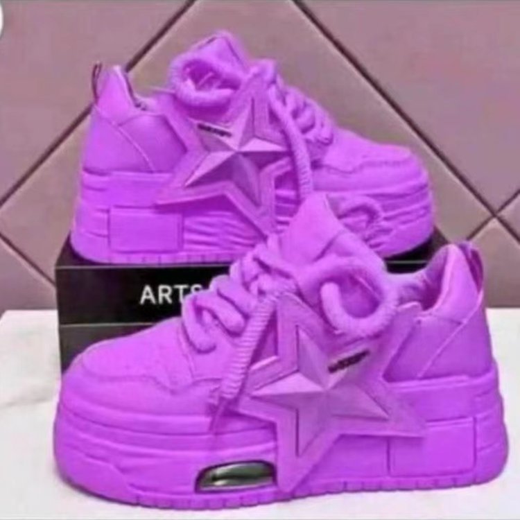 Damen Modische Sneakers mit auffälligem Sternen-Design und bequemer Sohle R&B