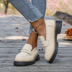 Damen Slip-On Mokassins mit rutschfester Profilsohle und elegantem Design R&B