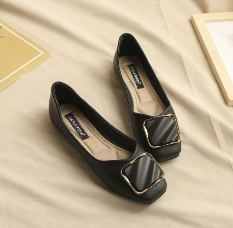Damen Ballerinas mit elegantem Schnallenakzent