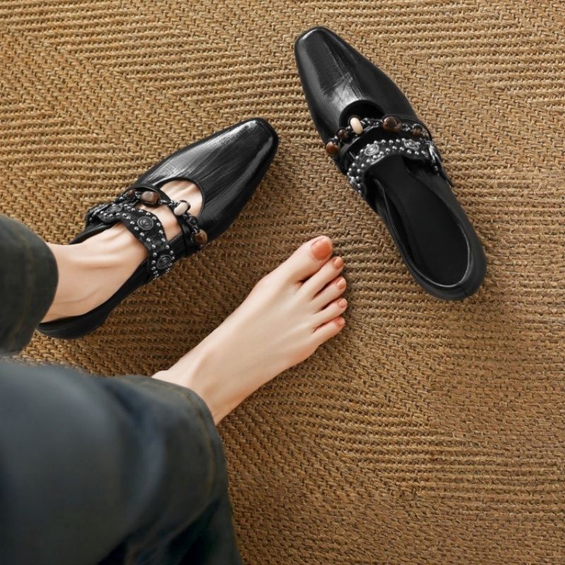 Damen elegante Mules mit anpassbarem Riemen und Perlenverzierung R&B