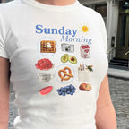 Damen T-Shirt mit kreativem Frühstücksmotiv und modernem Schriftzug R&B