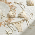 Damen Triangel-Bikini mit dekorativen Schnürdetails und zarten Rüschenelementen R&B