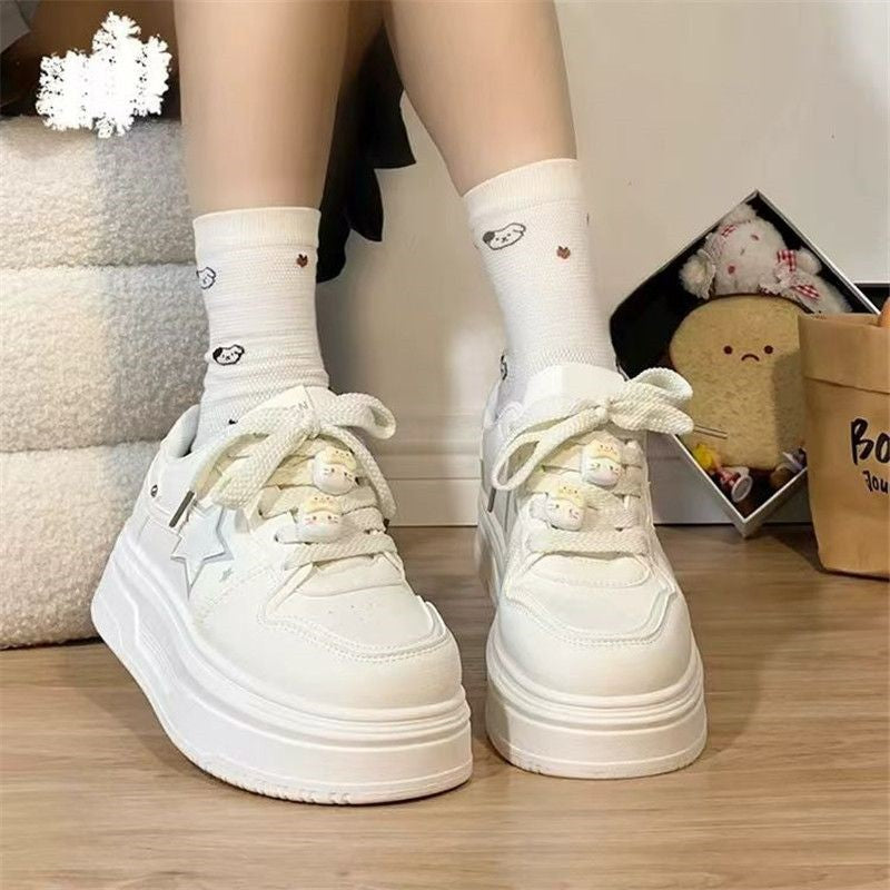 Damen Sportliche Sneakers mit verspielten Applikationen R&B