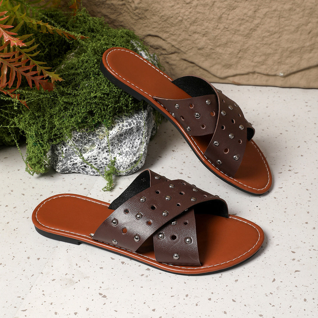 Damen Riemensandalen mit glänzenden Nieten und komfortabler Fußbettgestaltung R&B